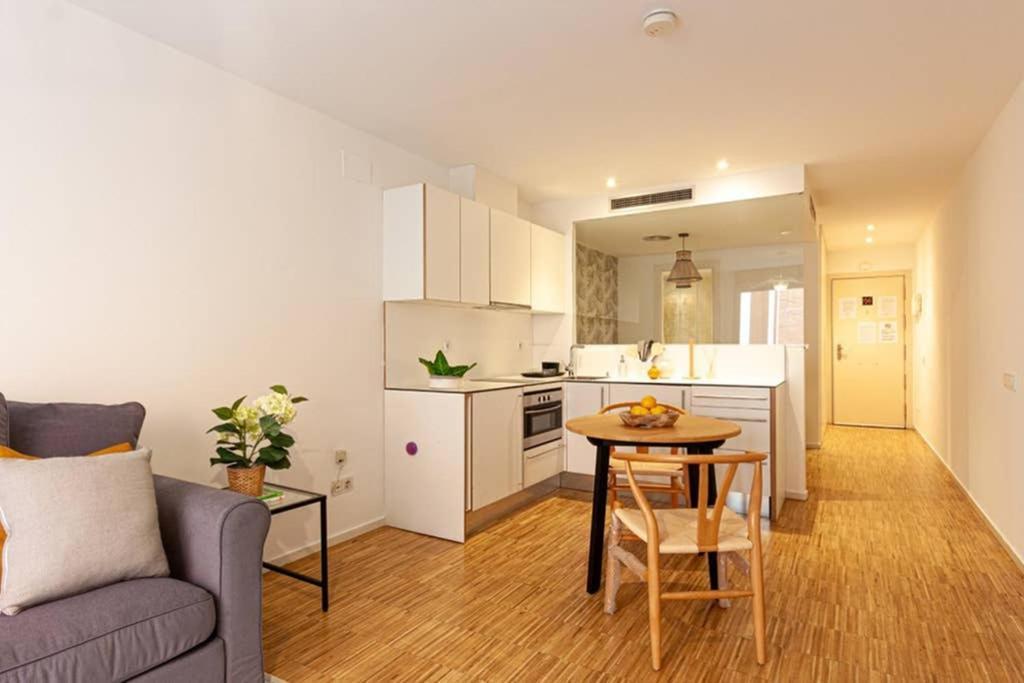 Heima Gran Via B Apartman Madrid Kültér fotó